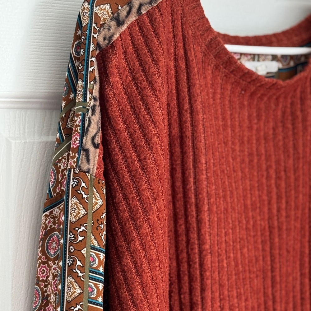 Maurices Brown Crew Neck Sweater with Ribbed Texture